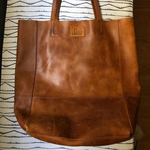 Bucket Bag in Mahogany Sheepskin